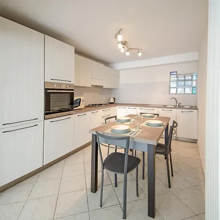 Patty's House Apartment Pesaro