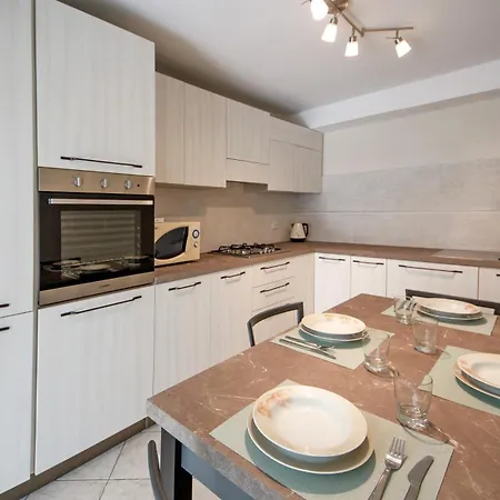 Patty's House Apartment Pesaro